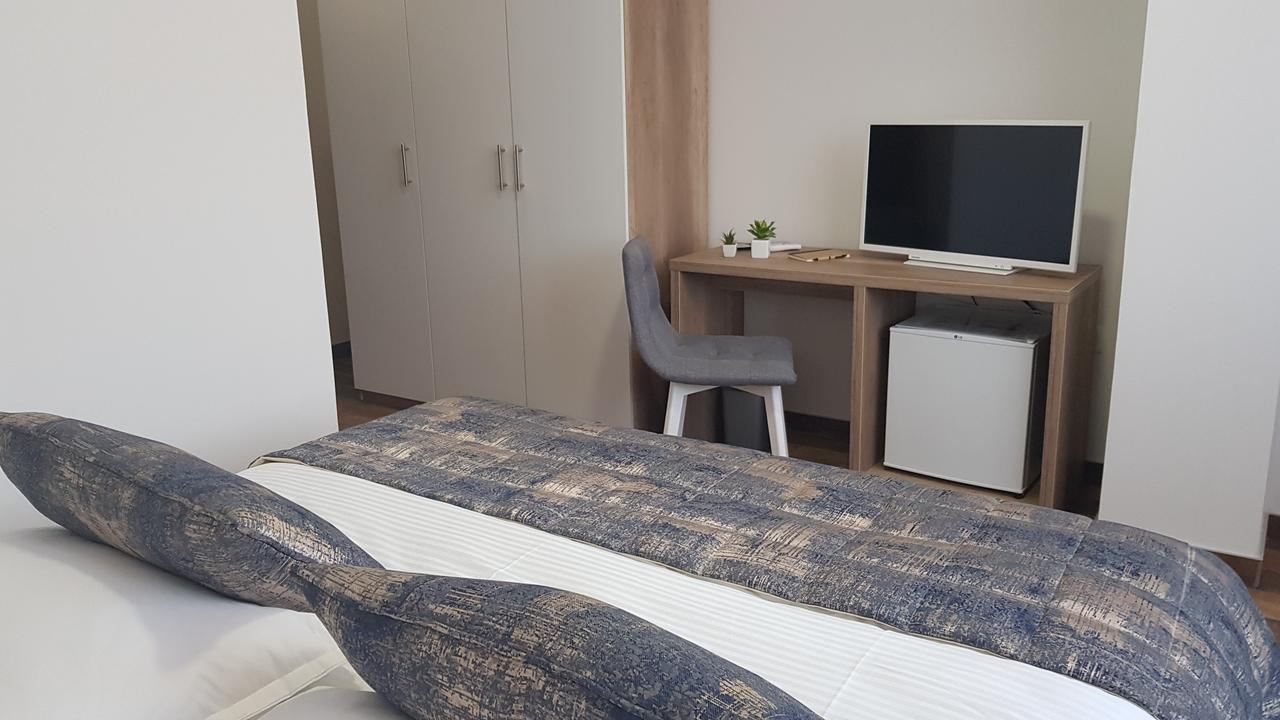 Motel As Hadzici Экстерьер фото