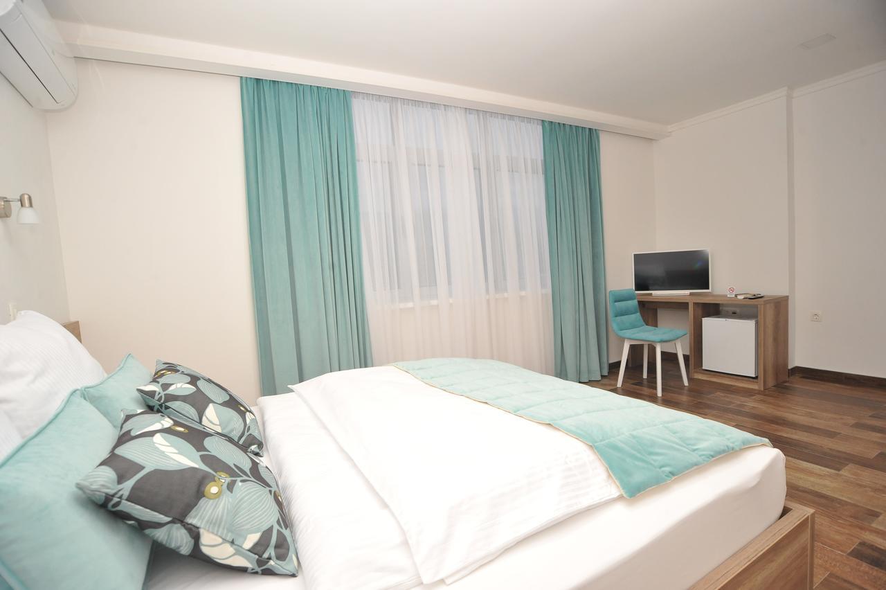 Motel As Hadzici Экстерьер фото